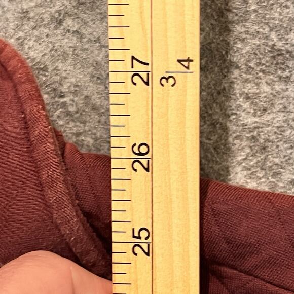 LL Bean Sweater Women’s Medium Petite Quilted Front 1/4 Zip‎ Mauve Red Collared - Picture 8 of 10